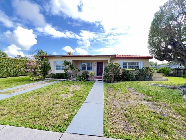 Building Photo - 2101 SW 81st Ave Rental