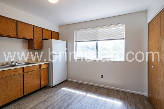 Photo - 4727 S 1300 E