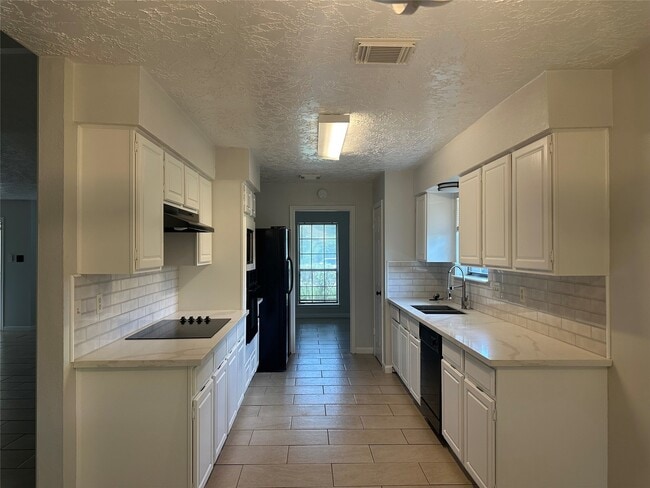 Building Photo - 2934 Poplar Creek Ln Rental