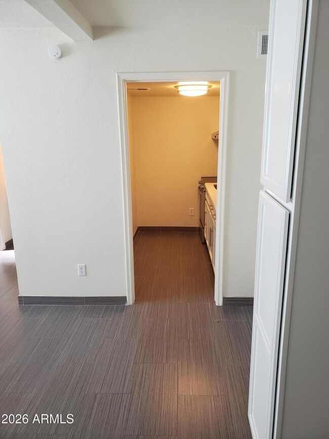 Photo - 1330 E Highland Ave Unit 6A