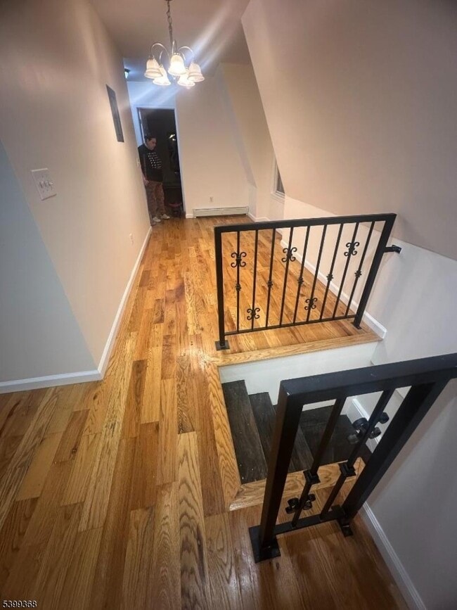 Photo - 192 Fairview Ave Unit 3