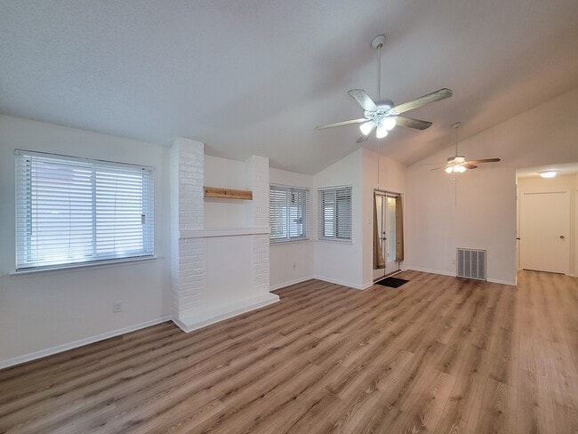 Photo - 17808 Northway Ct