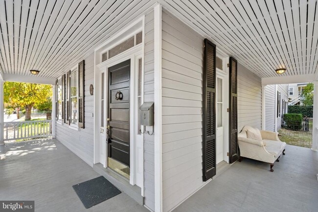 Photo - 209 N Washington St