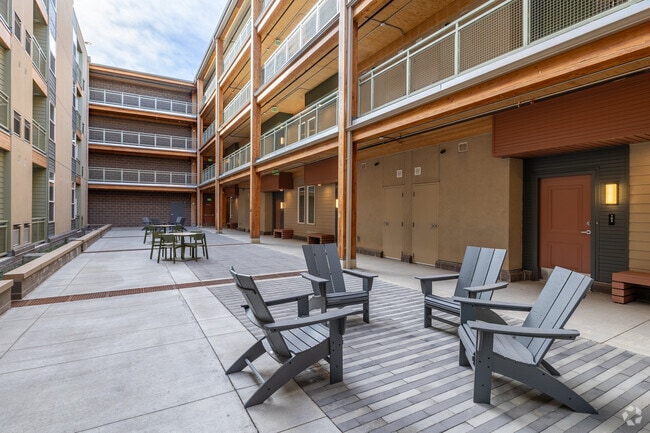 Courtyard - The Spoke on Coffman