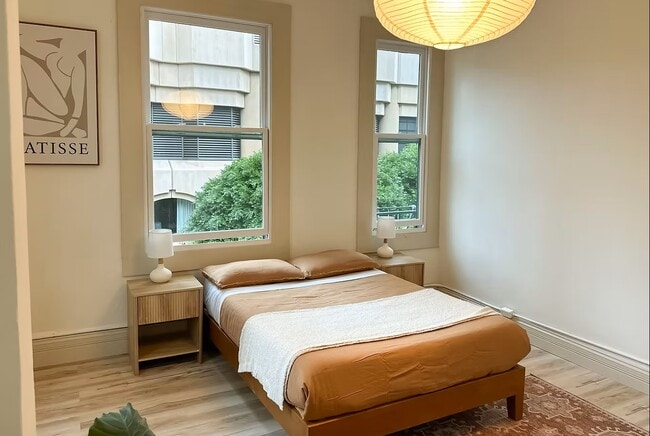 Photo - 225 Ellis St