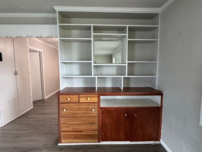 Photo - Charming 1-Bedroom, 1-Bath Home Near Downtown Tavares - Lawn Care Included!