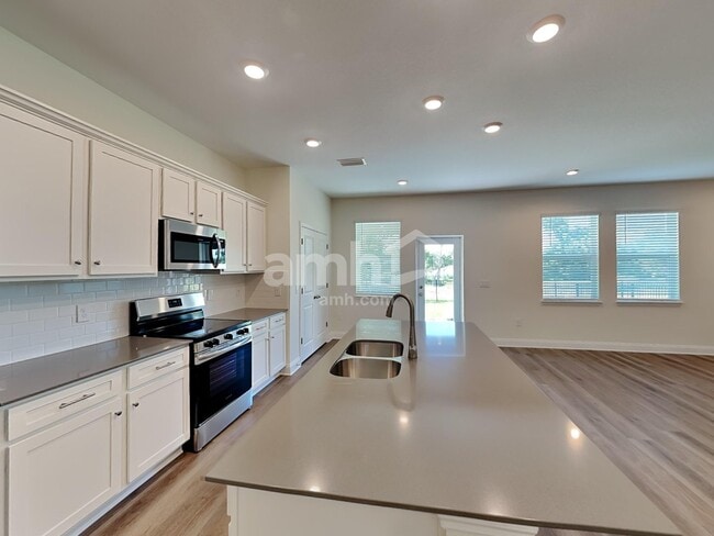 Photo - 1068 Grafton Ridge Dr