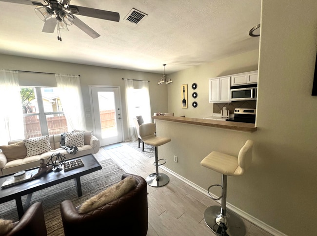 Photo - 4142 St Charles Bay