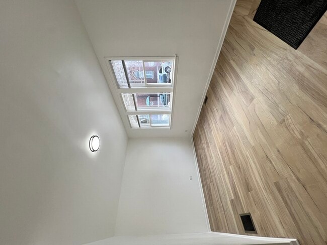 Photo - 4537 S Hermitage Ave