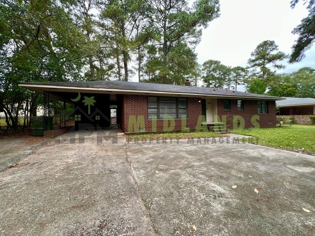 Photo - 1545 S Beltline Blvd