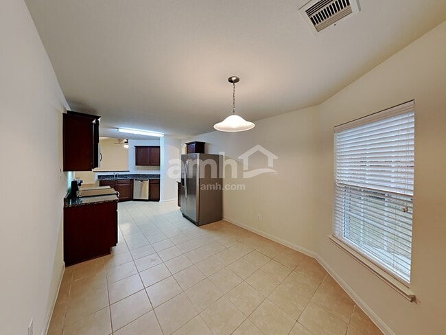 Photo - 22718 Klingamans Wy