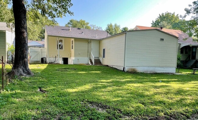 66 Reasor Dr