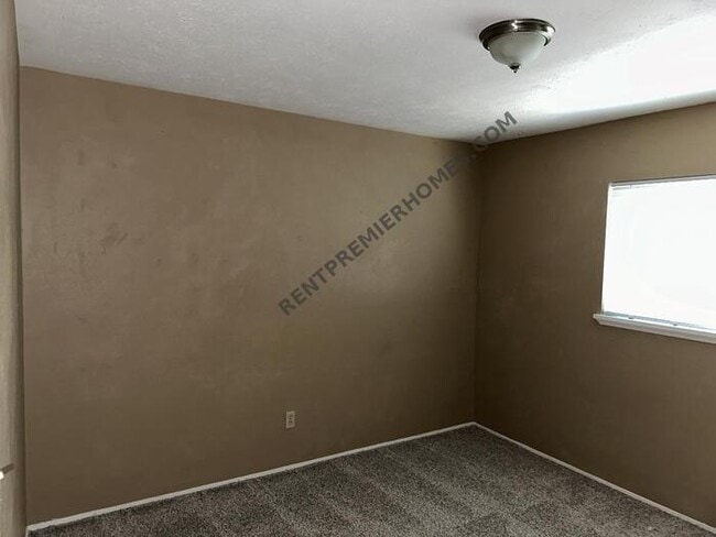 Photo - 4513 Freeport Dr