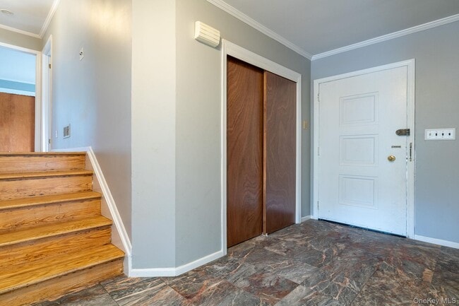 Photo - 67 Malvern Ln