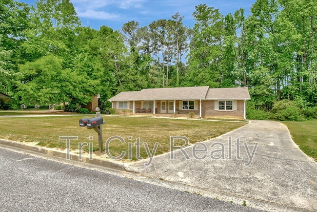 Photo - 200 Meadowbrook Ct Unit B