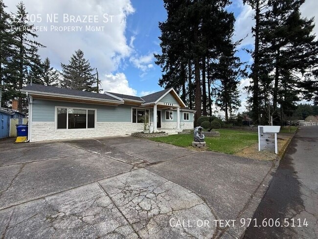 Photo - 12305 NE Brazee St