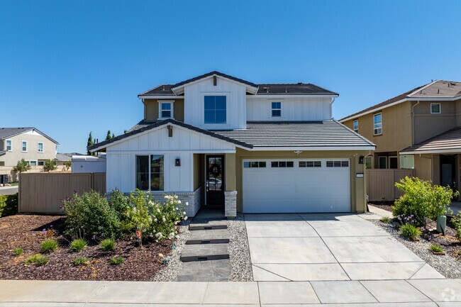 Alternative Building View - Premier Montelena