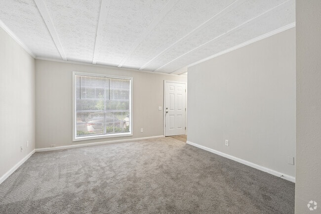 2BR, 1.5BA - 1,150SF - Living Room