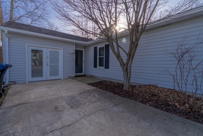 Photo - 1305 Eaglewood Dr