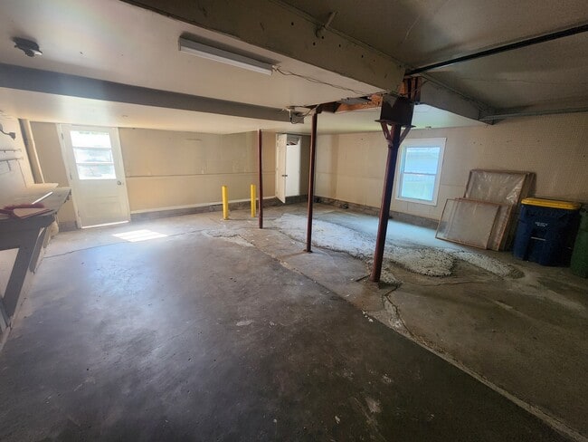 Photo - 5928 Fontana St