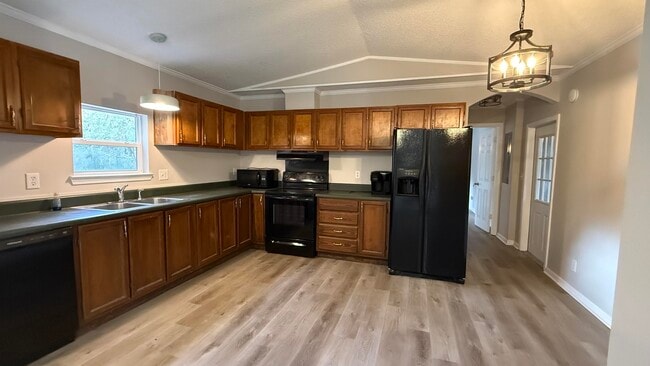 Photo - 3083 Lake Sue Dr