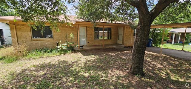Building Photo - 220 W Val Verde Cir Rental