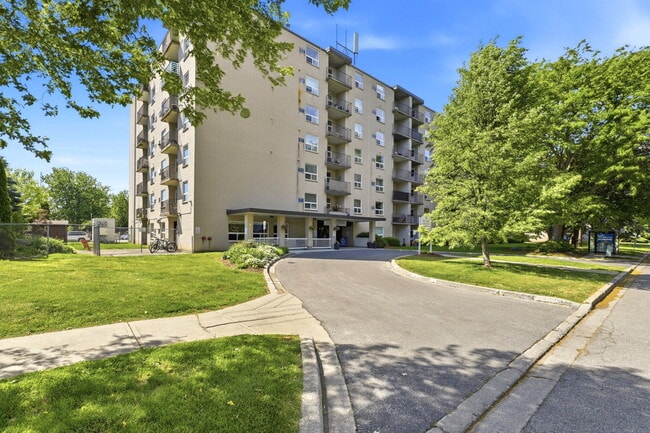 Photo - Linden Tower Apartments