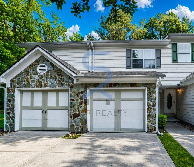 Photo - 303 Brookside Way