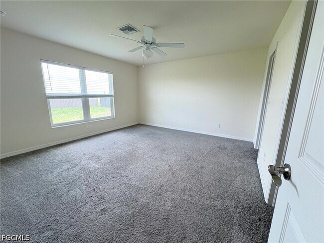 Photo - 7002 Waldo Cir
