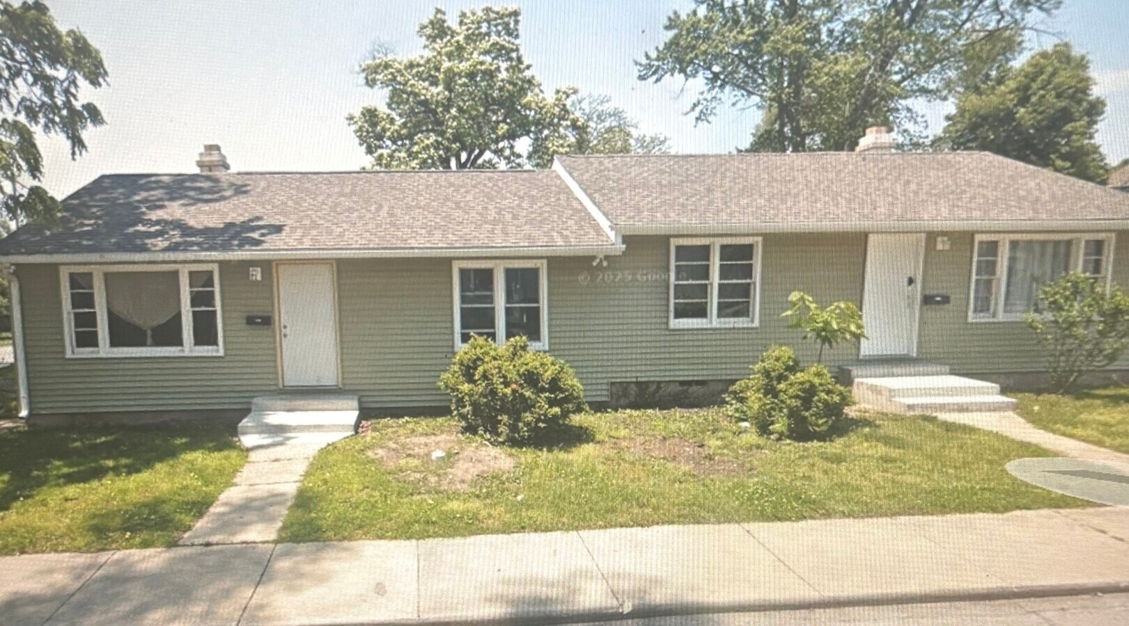 Photo - 203 S Elm Ave