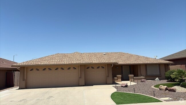Building Photo - Sunland Springs Village 55+ Community Rental