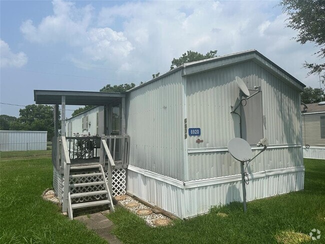 Building Photo - 6920 Leann Ln Rental
