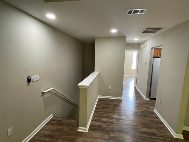 Photo - 2310 Timber Oak Ln