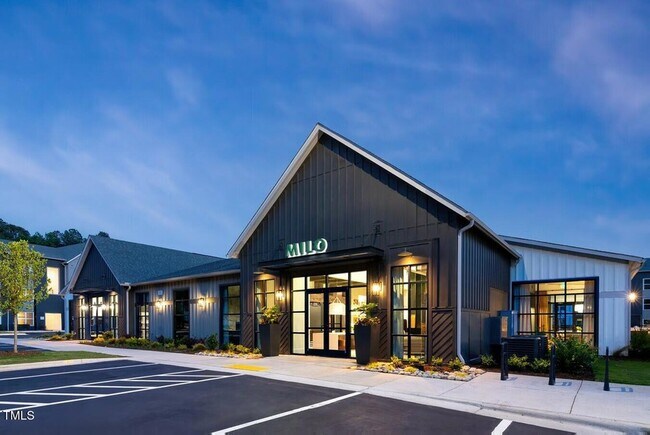 Building Photo - 821 Hanbury Wy Unit A4 Rental