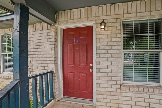 Photo - CHARMING HOME IN LOMA TERRACE