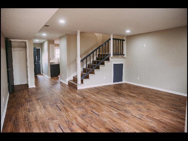 Photo - 408 W 4th St