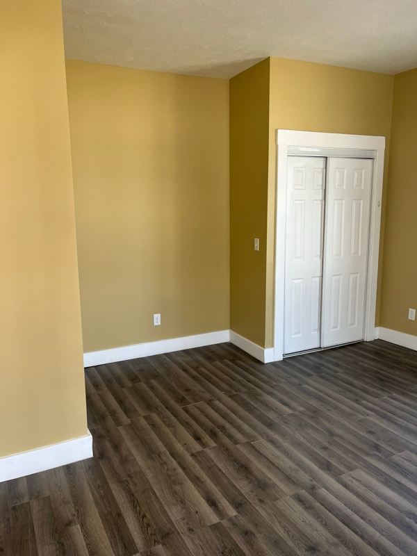 Photo - 913 S Main St Unit 100