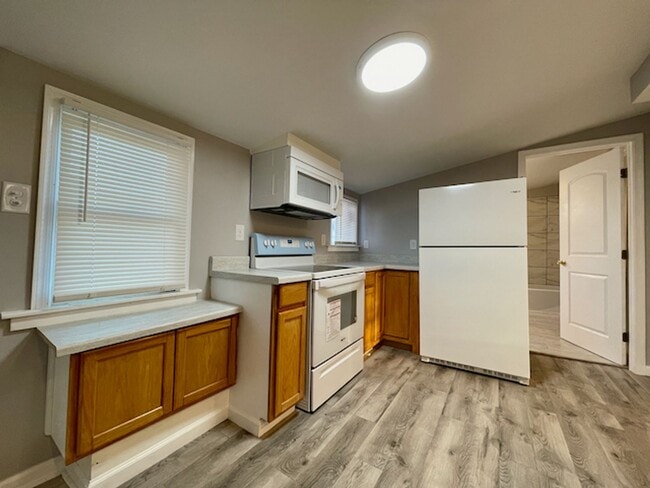 Photo - 535 Winder St