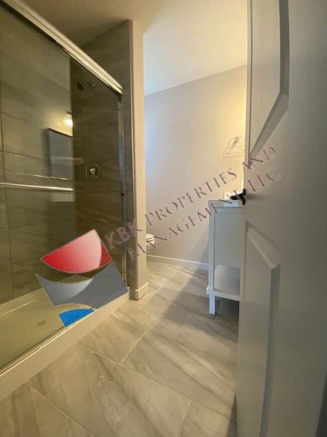 Photo - MDL-909 Douglas Unit 1