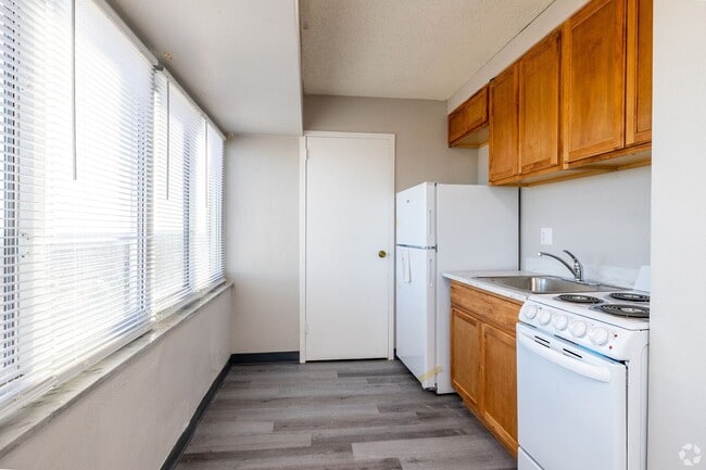 Photo - Independence Tower