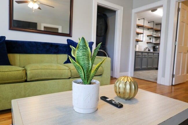 Photo - Blue Door Apartments Unit 1304