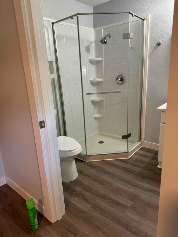 Photo - 2425 Lansing Ave NE