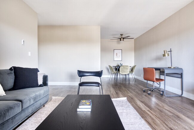 Photo - 644 Edgewater Blvd Unidad FL2-ID2096