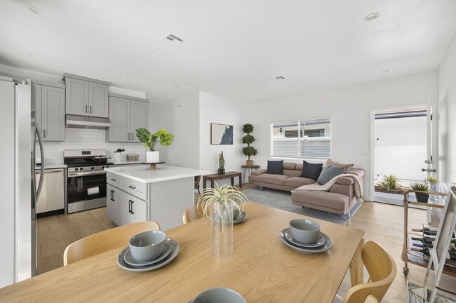Photo - 12325 Hester Pl