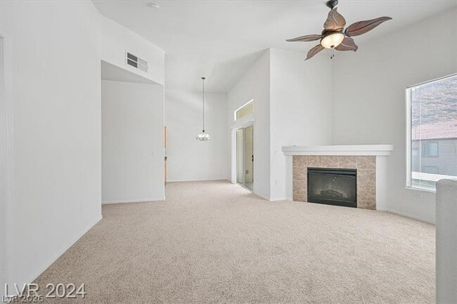 Building Photo - 3540 Cactus Shadow St Unit 204