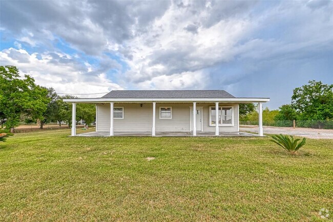 Building Photo - 28725 Clay Rd Rental