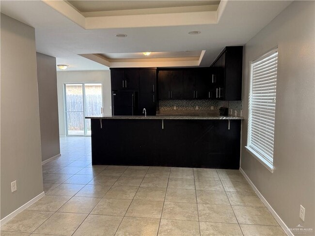 Photo - 10 W Sarah Evans St