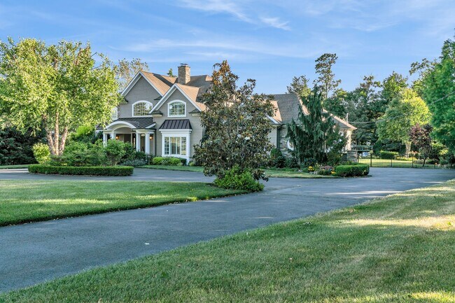 Photo - 22 Oakes Rd