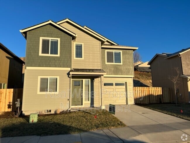 Building Photo - 675 NE Brookstone Dr Rental