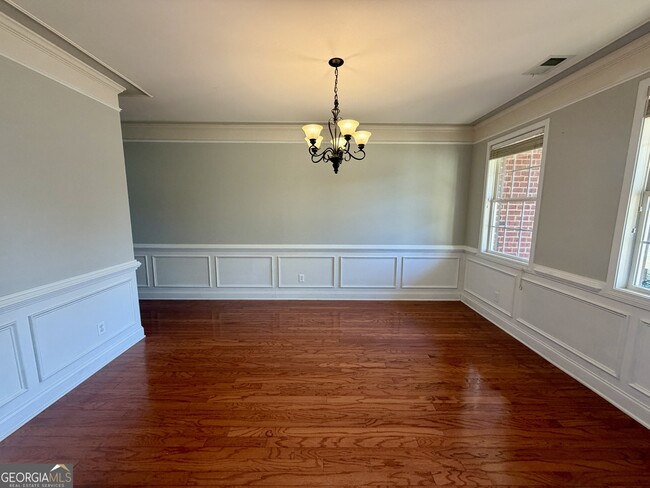 Photo - 301 Conway Ct